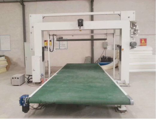 دستگاه فوم برش چاقوی حلقه چرخه D&T CNC 0 - 6 متر در دقیقه