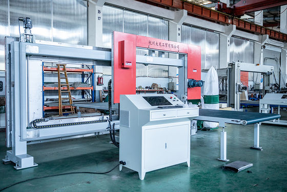دستگاه برش فوم دو تیغه CNC PU برای EPS PE PVC EVA Phenol